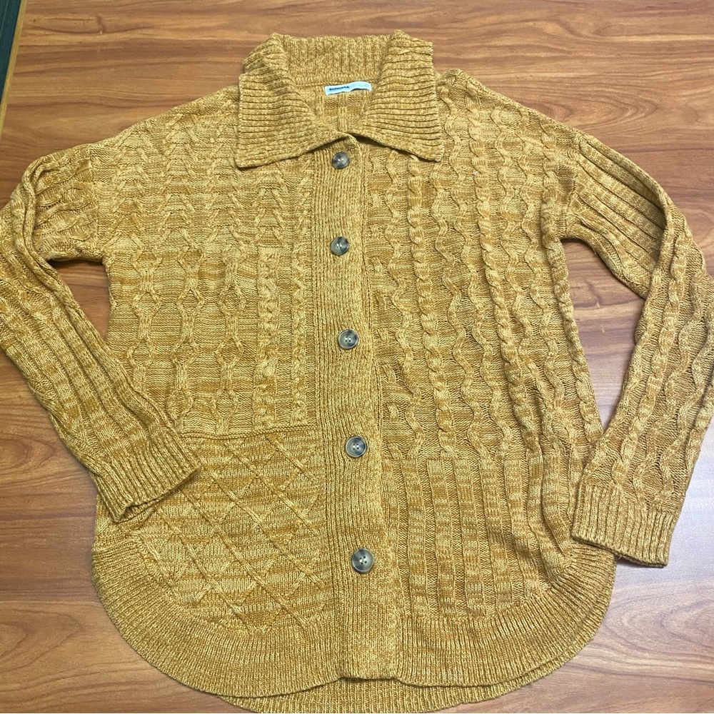 Sonoma Women’s Gold  Button Down Cardigan Sweater XS - Picture 3 of 9